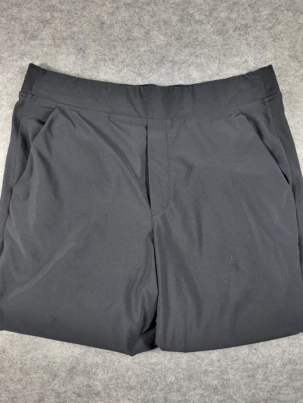 Athleta Black Brooklyn Mid Rise lightweight Stretch Fabric Ankle Pant Size 12